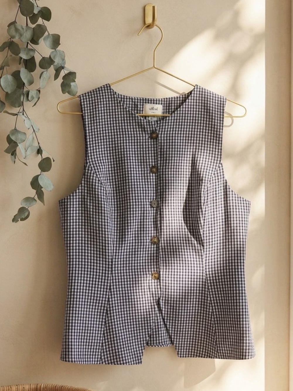 Aritzia Regal Vest Blue and White Gingham cruise Linen - Picture 2 of 5